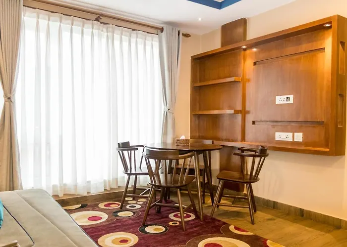Himalayan 4*